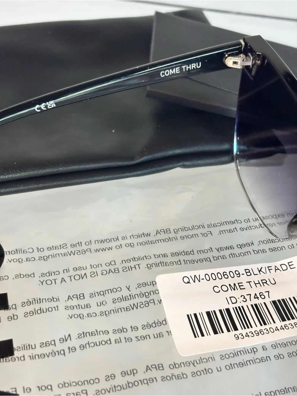 QUAY Come Thru Oversized Sunglasses Black Fade Gradient UV NWT